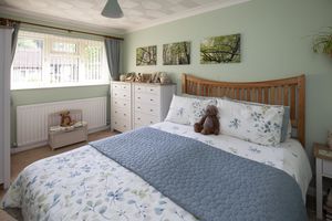 23 Nettlebed Nursery_Bedroom One- click for photo gallery